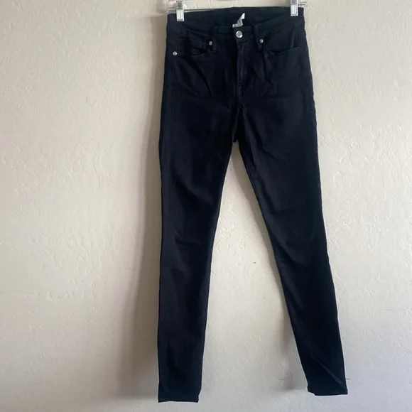 Good American Good Legs Skinny Jeans 26 - Picture 6 of 10